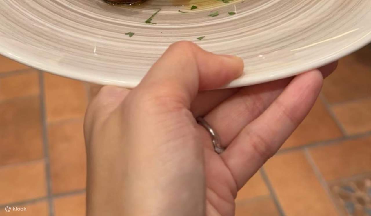 【Ưu đãi chớp nhoáng】Giovanni Pina | Bữa sáng muộn cuối tuần | Bữa tối bán tự chọn cuối tuần | Tráng miệng không giới hạn & Rượu vang đỏ Ý (Chi nhánh Central)